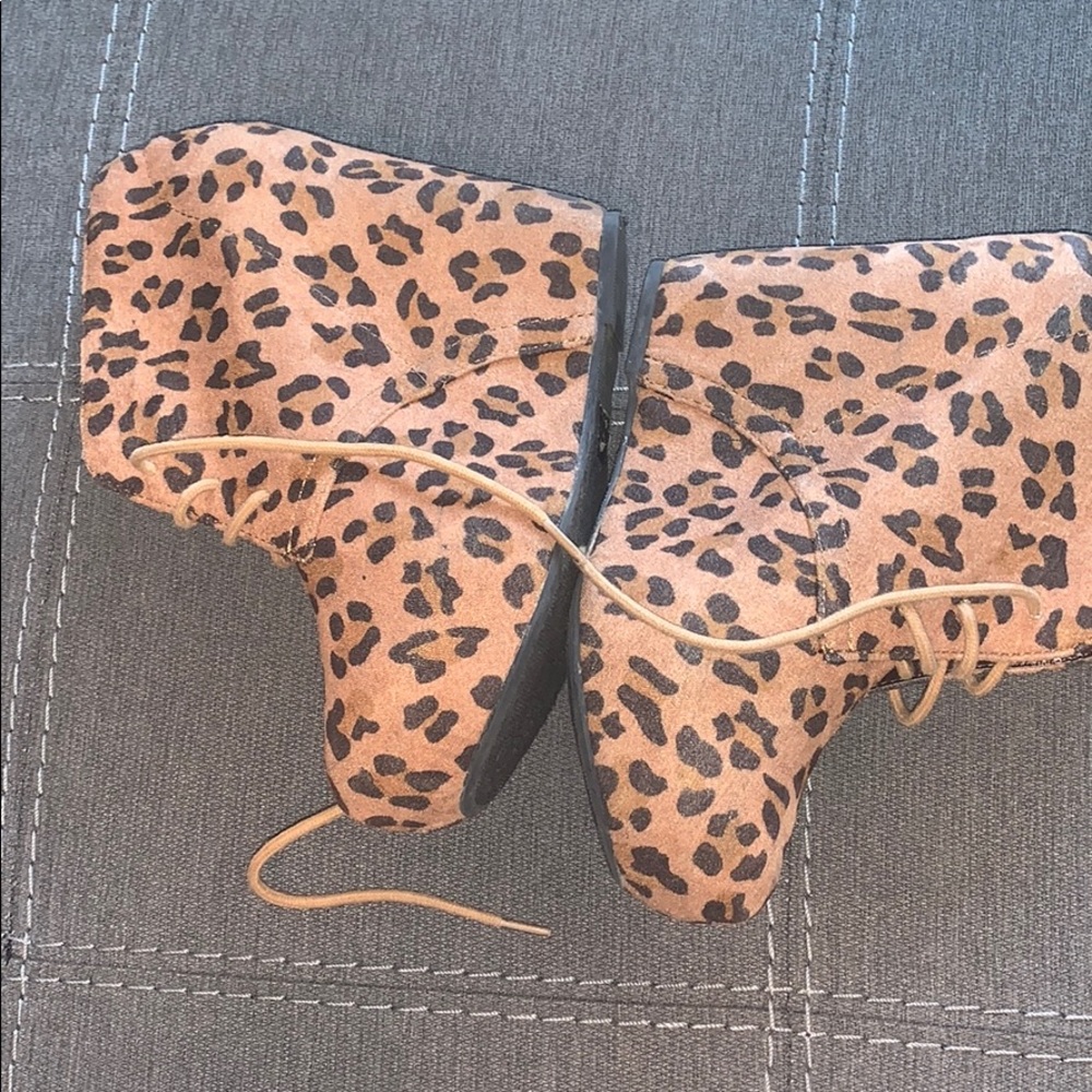 Cheetah Print Booties - Picture 3 of 6